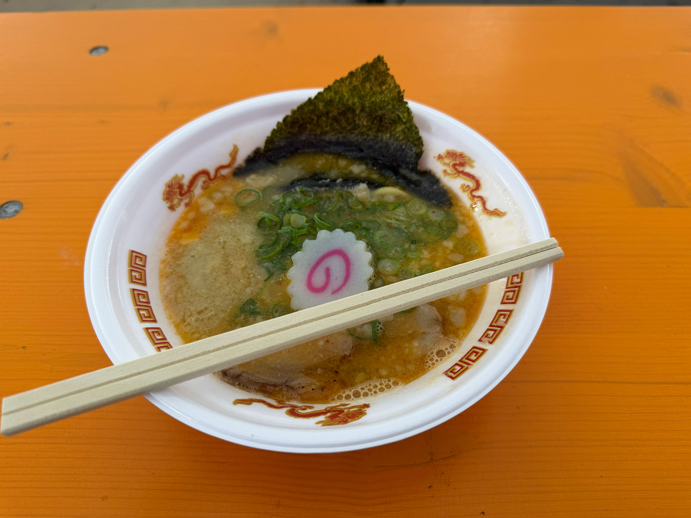 じゃぐら高円寺の王道 背脂生姜味噌ラーメン。 じゃぐら高円寺の王道 背脂生姜味噌ラーメン。