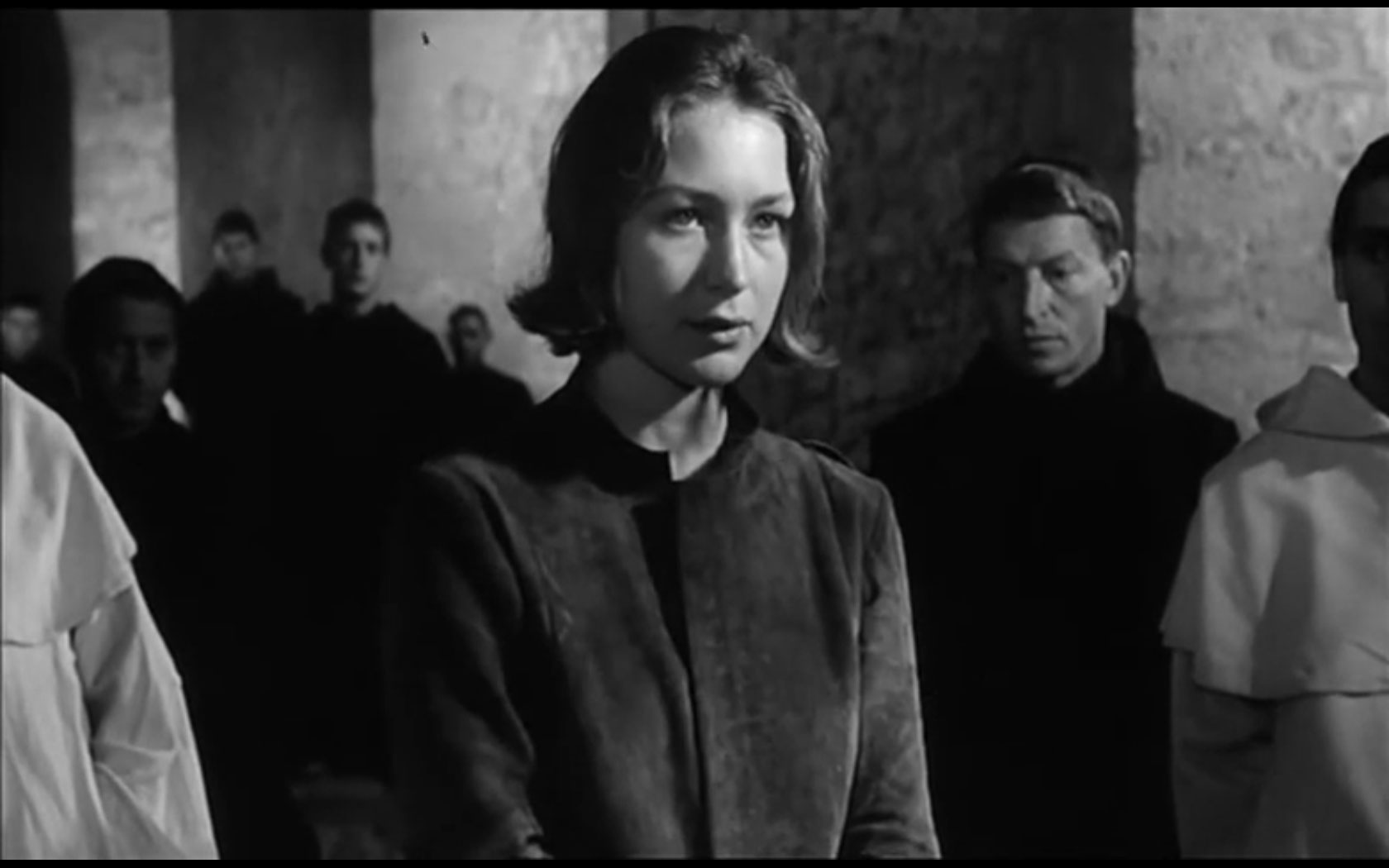 『ジャンヌ・ダルク裁判』予告篇映像より引用。 『ジャンヌ・ダルク裁判』予告篇映像より引用。